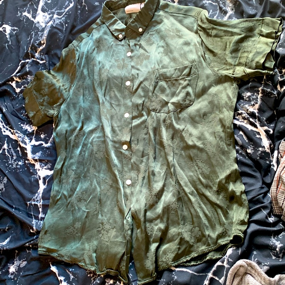 ASOS design green flower short